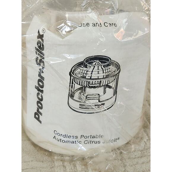 Vtg Proctor Silex Juicit Model J333 Cordless Battery Powered Juicer *Open Box* - Picture 7 of 8